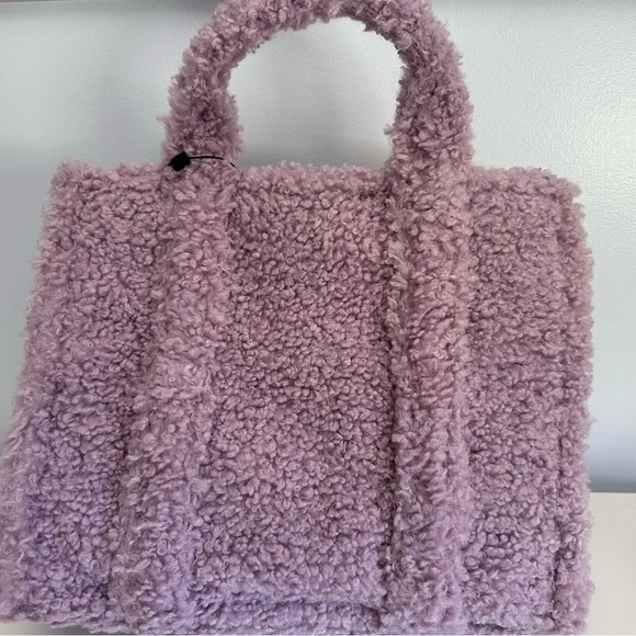 Marc Jacobs Lilac Sherpa Tote-Teddy collection - Picture 2 of 5